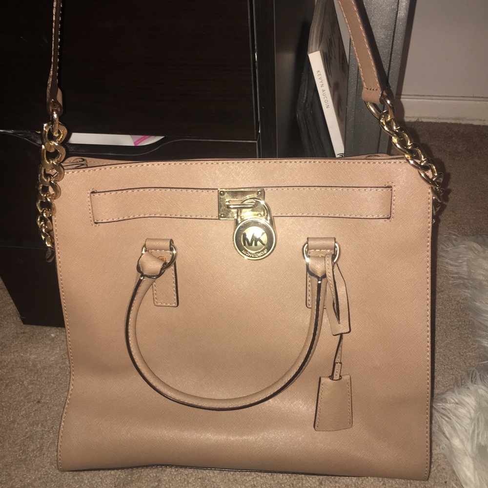 Michael kors bag